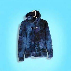 Hollister Tye-Die Blue Hoodie - Gently Used - Vintage Vibe